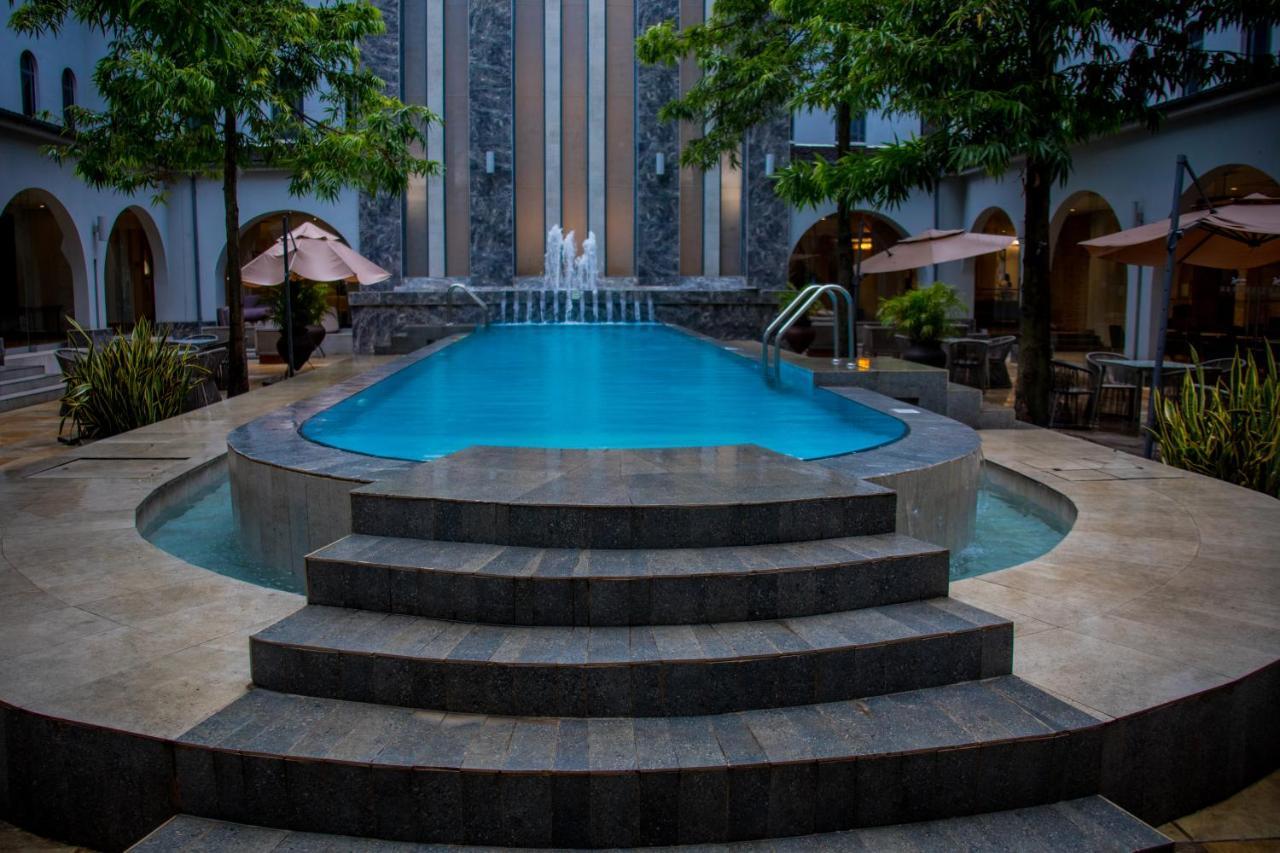 Radisson Lagos Ikeja Exterior photo